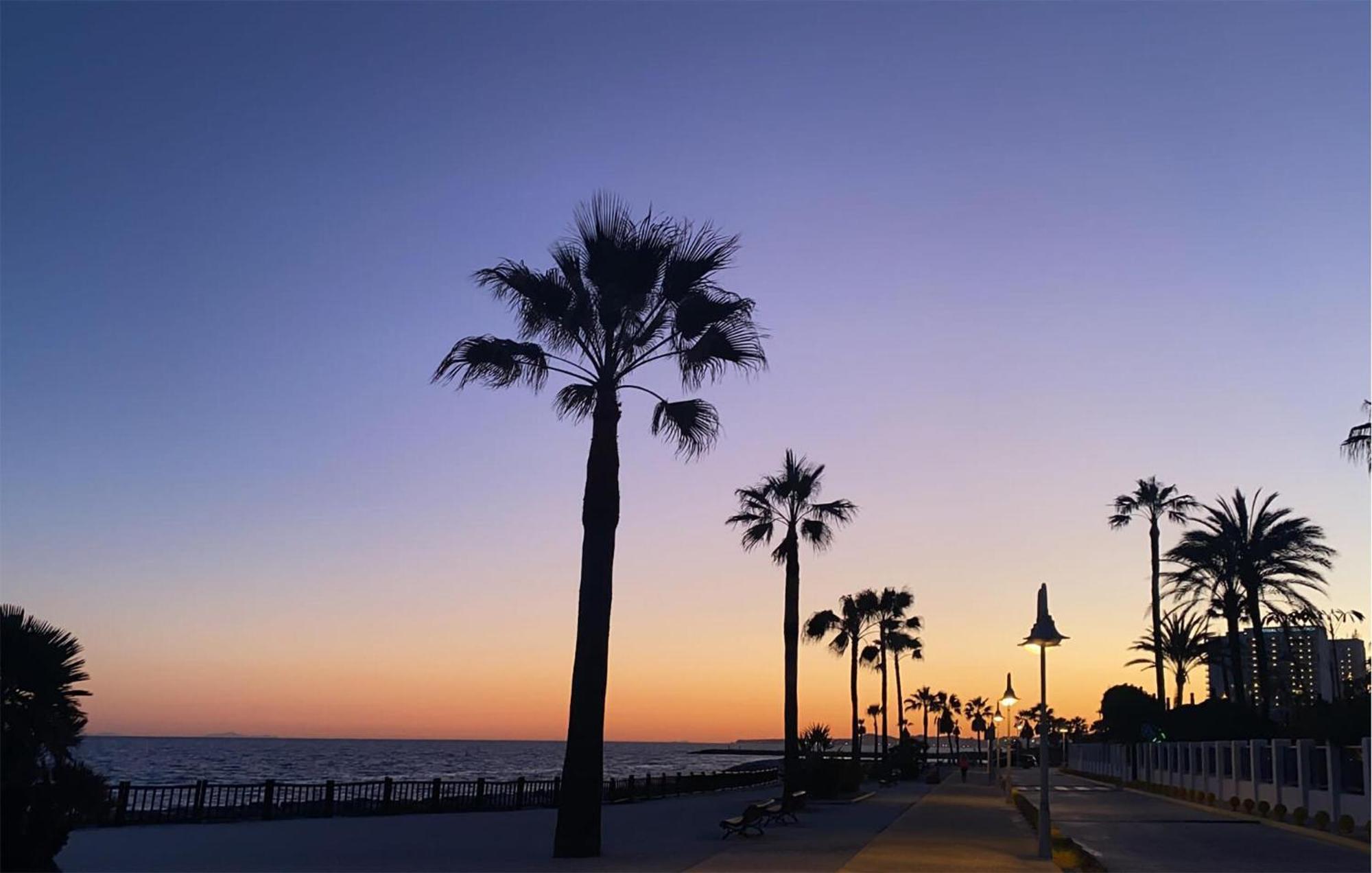 Casa De La Playa Benalmadena Villa Eksteriør billede